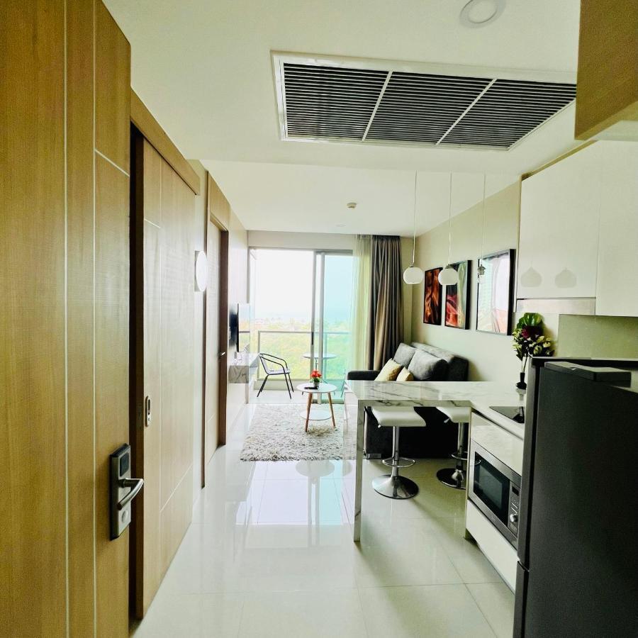 Riviera Jomtien Roomy 1-Bdr Seaview Condo Exterior photo