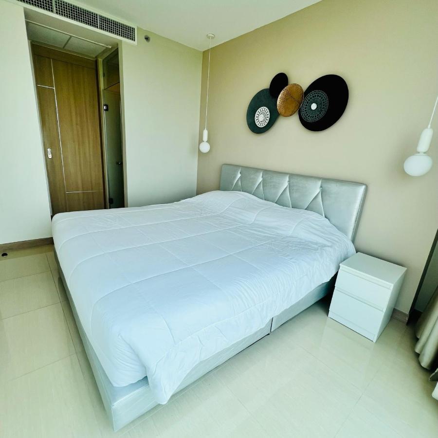 Riviera Jomtien Roomy 1-Bdr Seaview Condo Exterior photo